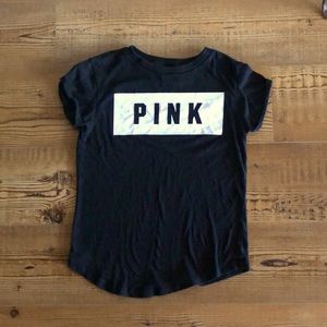 Victoria’s Secret, Pink T-shirt